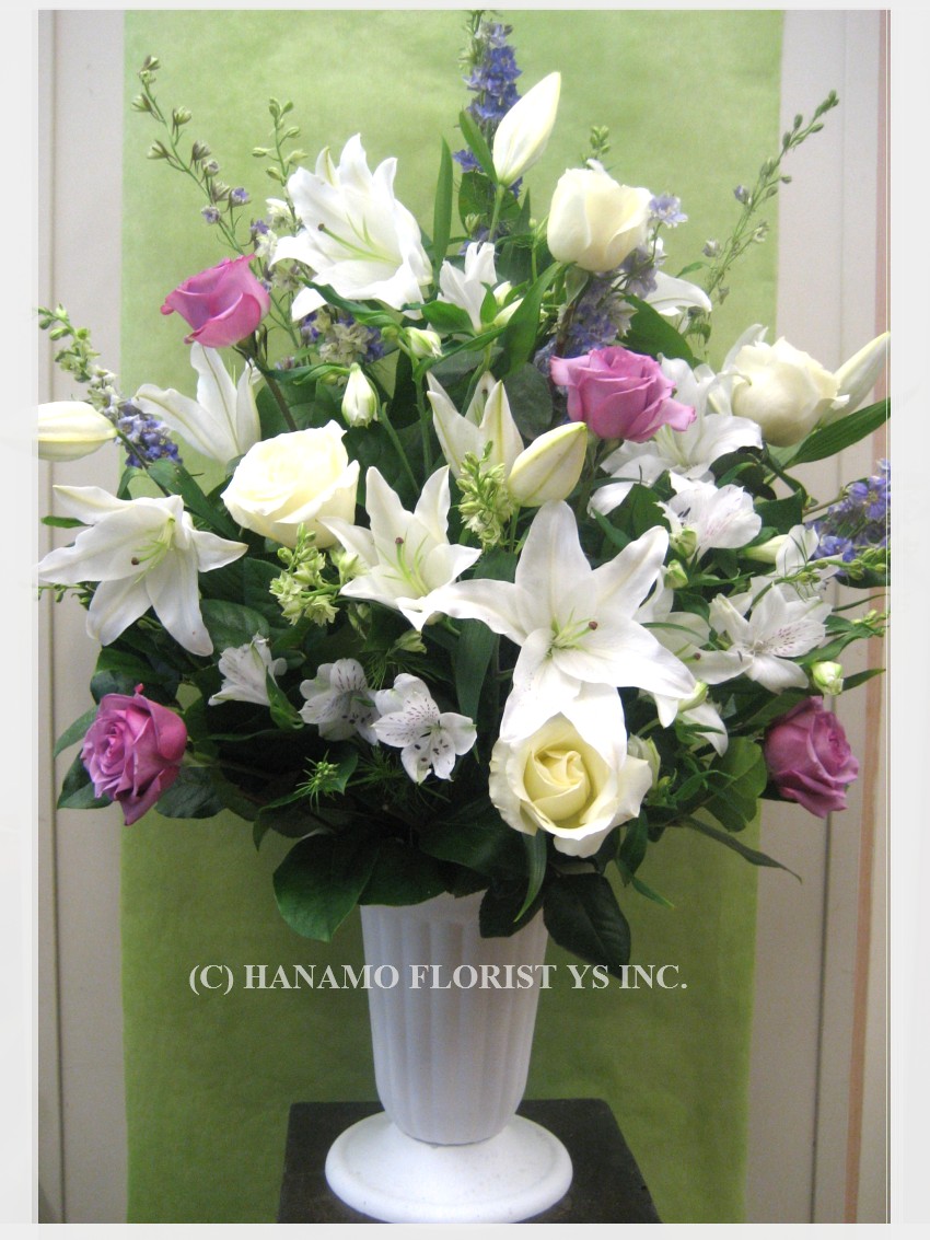 SYMP040 Memorial Flower arrangement